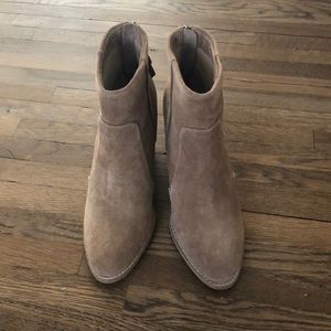 Suede splendid booties